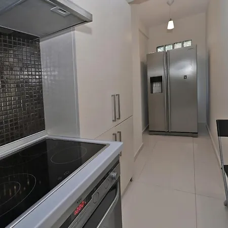 بيت للعطل Sani Aqua *